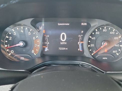 Used 2022 Jeep Compass Latitude FWD image 10