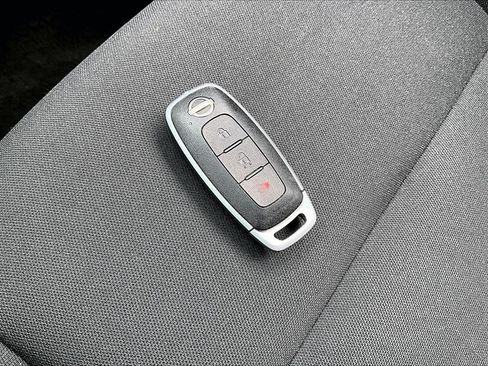 Certified 2023 Nissan Rogue S AWD/4WD image 30