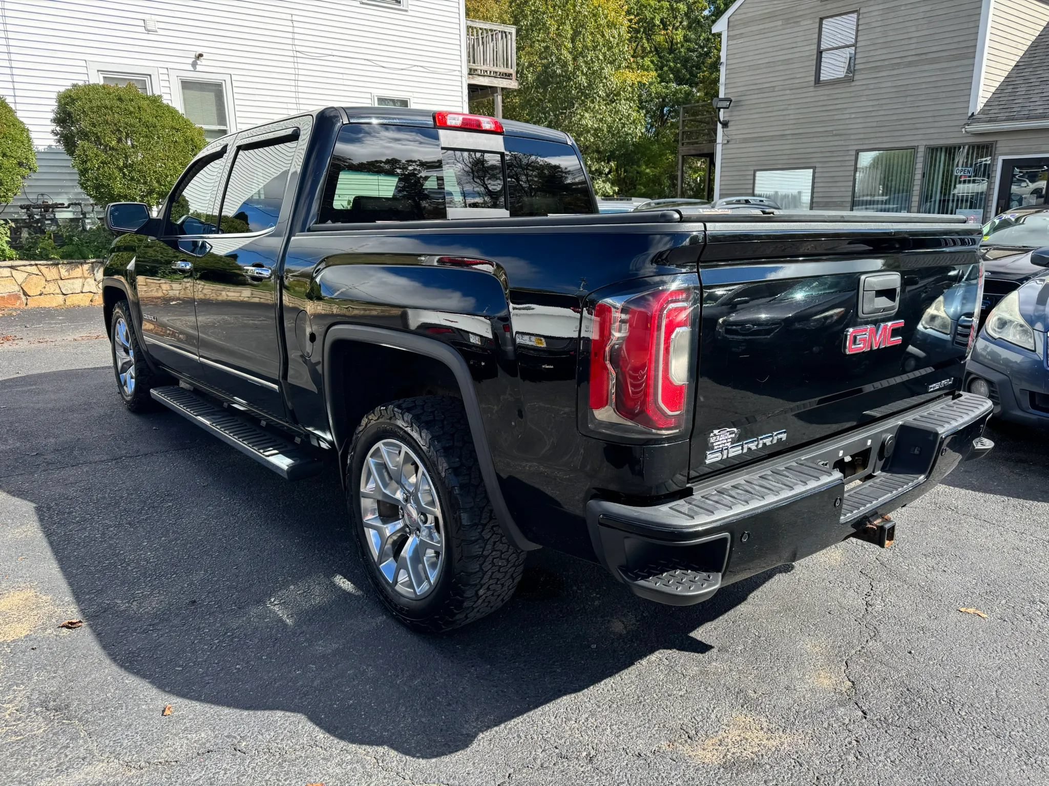 Used 2016 GMC Sierra 1500 Denali AWD/4WD image 5