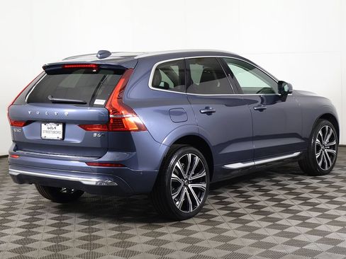 Used 2023 Volvo XC60 B6 Ultimate AWD/4WD image 14