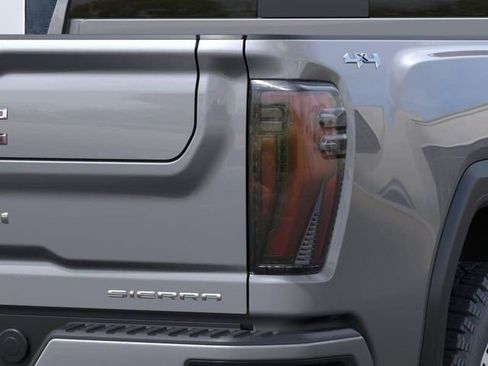 New 2026 GMC Sierra 3500 Denali Ultimate AWD/4WD image 11
