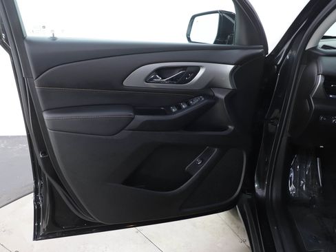 Used 2020 Chevrolet Traverse LT AWD/4WD image 19