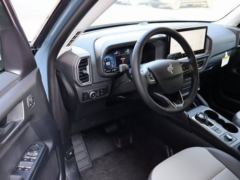 New 2025 Ford Bronco Sport Badlands w/ Sasquatch Badlands Package image 4