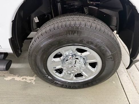 New 2026 RAM 2500 Tradesman w/ Chrome Appearance Group image 4