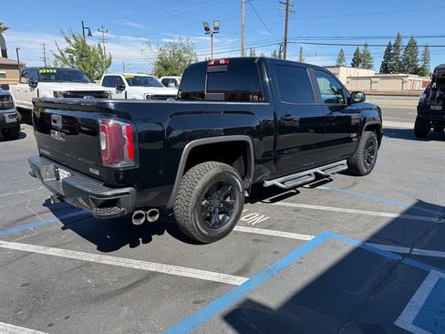 Used 2018 GMC Sierra 1500 SLT w/ All Terrain X Package AWD/4WD image 5