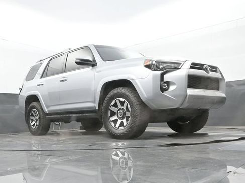 Used 2024 Toyota 4Runner TRD Off-Road Premium w/ Moonroof Package AWD/4WD image 9