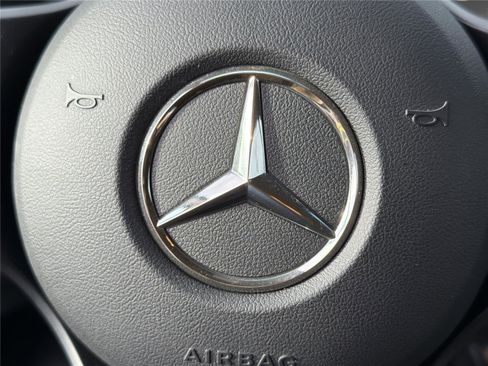 Used 2024 Mercedes-Benz Sprinter 2500 image 23