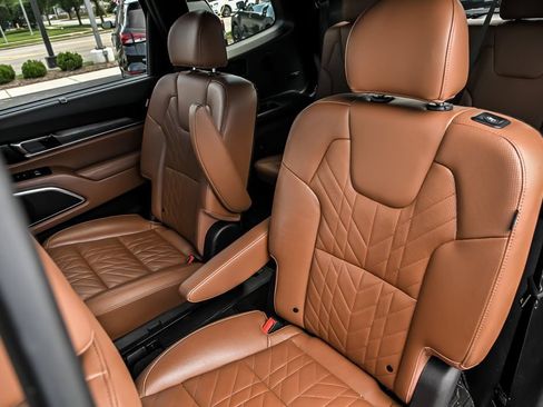 Used 2024 Kia Telluride SX Prestige X-Line AWD/4WD image 19