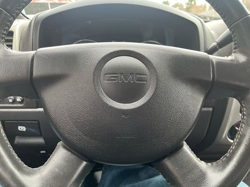 Used 2010 GMC Canyon SLE image 20