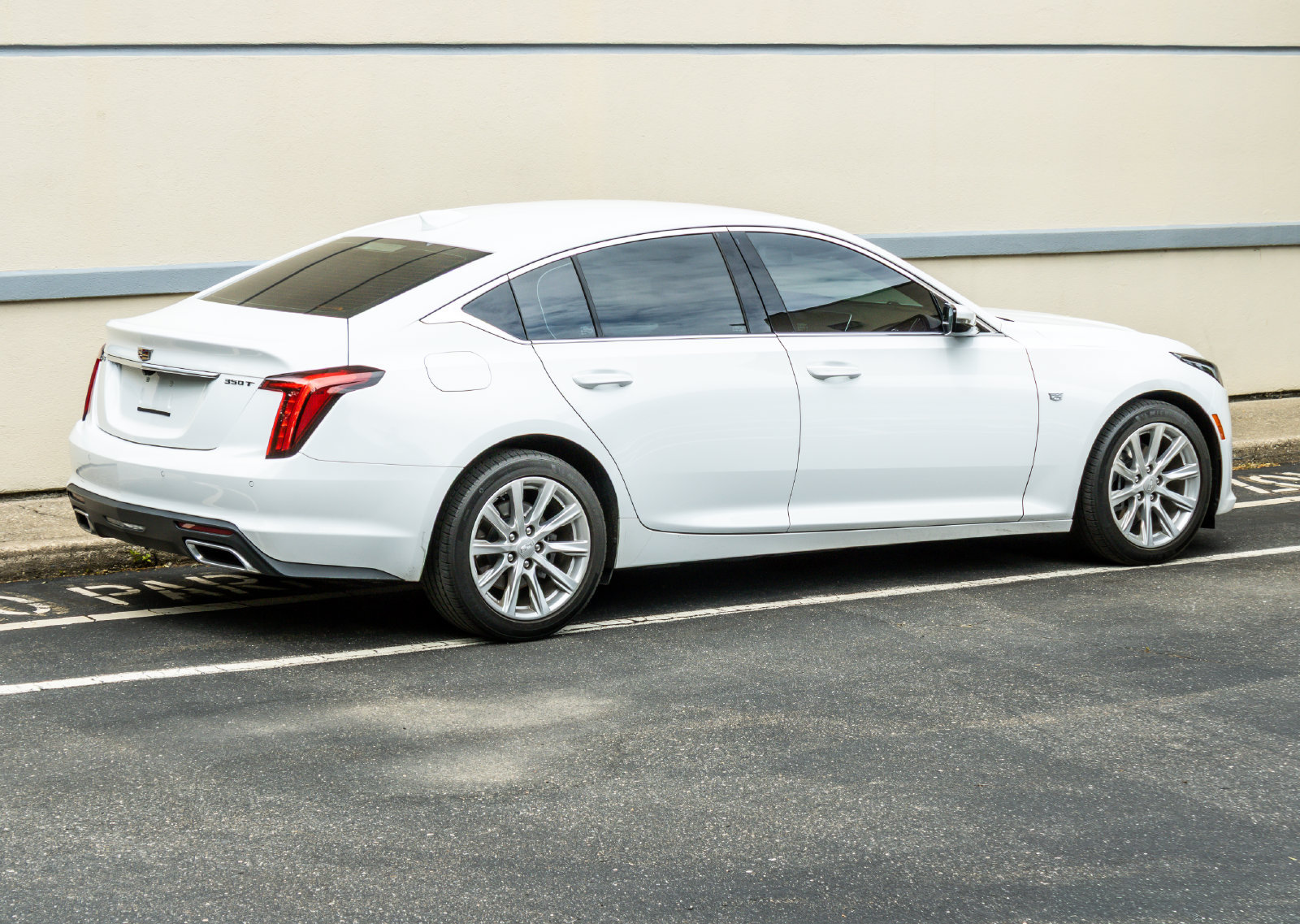 Used 2022 Cadillac CT5 Luxury RWD image 8