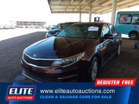 Used 2018 Kia Optima LX image 4