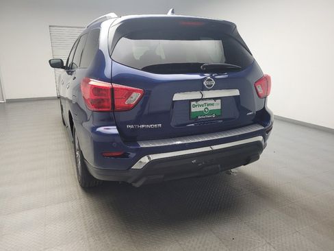 Used 2020 Nissan Pathfinder S AWD/4WD image 6