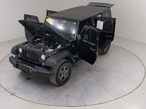 Used 2017 Jeep Wrangler Unlimited Sport image 40