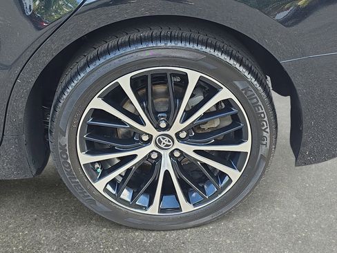 Used 2018 Toyota Camry SE image 31