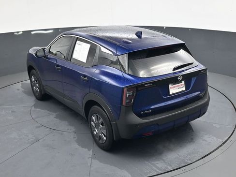 Used 2025 Nissan Kicks S image 27