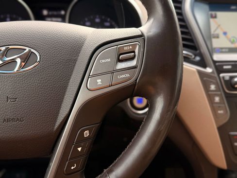 Used 2018 Hyundai Santa Fe Limited image 39