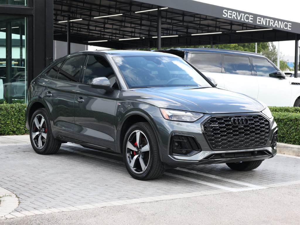 Used 2024 Audi Q5 2.0T Premium Plus AWD/4WD image 2