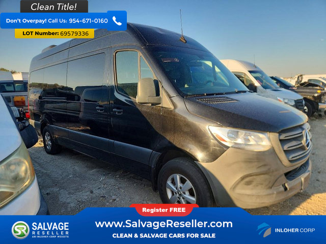 Used 2020 Mercedes-Benz Sprinter 2500 w/ Driver Convenience Package image 5