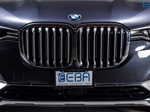 Used 2020 BMW X7 xDrive40i w/ Premium Package image 9