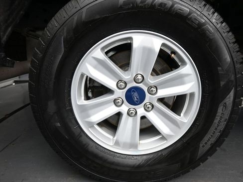 Used 2020 Ford F150 XLT image 10