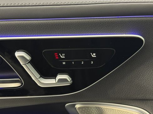 Used 2024 Mercedes-Benz CLE 450 4MATIC Coupe w/ Driver Assistance Package image 18