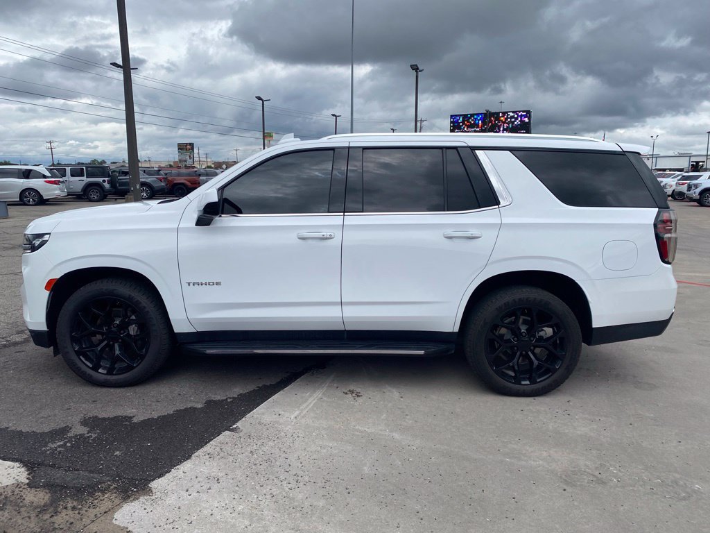 Used 2023 Chevrolet Tahoe LT RWD image 2