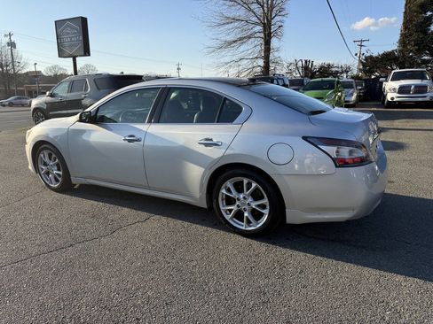 Used 2014 Nissan Maxima 3.5 SV w/ Premium Package image 7