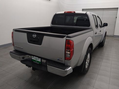 Used 2019 Nissan Frontier SV image 7