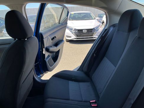 Used 2025 Nissan Sentra SV image 38