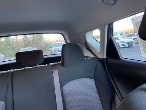 Used 2025 Kia Soul LX w/ LX Technology Package image 35