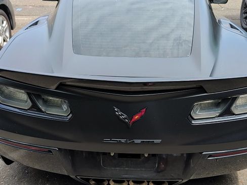 Used 2017 Chevrolet Corvette Stingray Coupe w/ 1LT RWD image 5