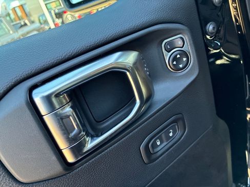 New 2025 Jeep Wrangler Sahara image 11