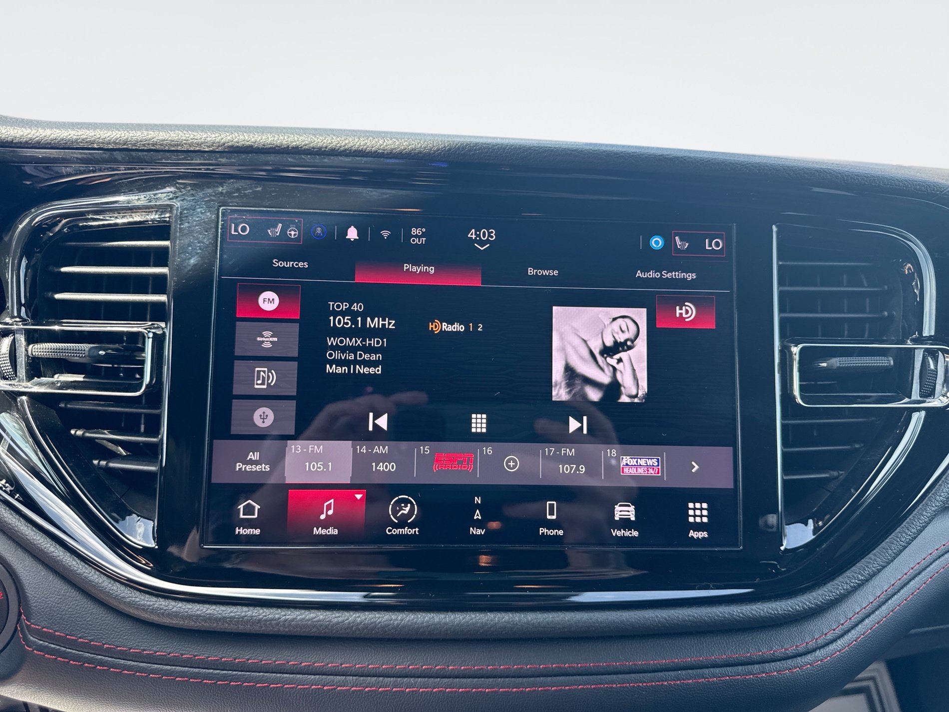 Used 2024 Dodge Durango GT RWD image 18