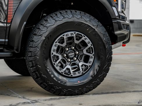 Used 2025 Ford F150 Raptor w/ Equipment Group 803A Raptor R image 92