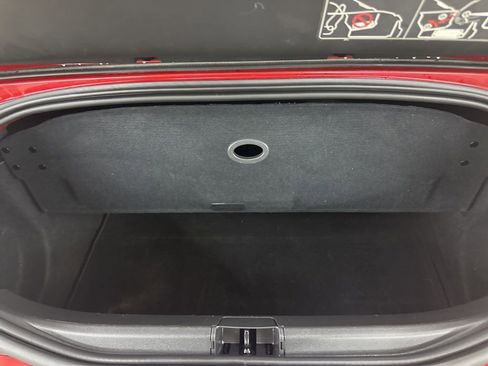 Used 2005 Chrysler Crossfire Limited image 19