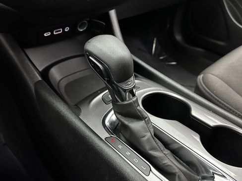 Used 2024 Chevrolet Malibu LS image 17