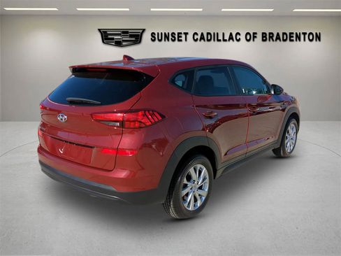 Used 2019 Hyundai Tucson SE image 4