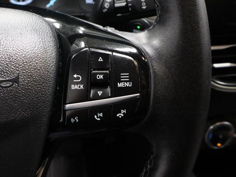 Used 2022 Ford Escape SE w/ SE Sport Appearance Package image 29