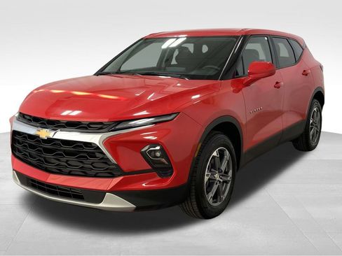 Used 2023 Chevrolet Blazer LT image 5