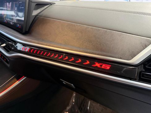 Used 2024 BMW X5 xDrive40i w/ Premium Package image 31