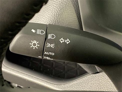 Used 2024 Toyota RAV4 XLE w/ Convenience Package image 18