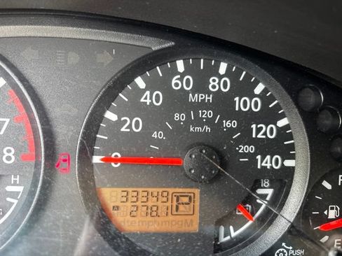Used 2018 Nissan Frontier SV w/ Value Truck Package RWD image 11