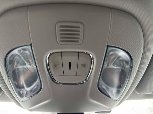 Used 2021 Jeep Compass Trailhawk w/ Convenience Group image 23