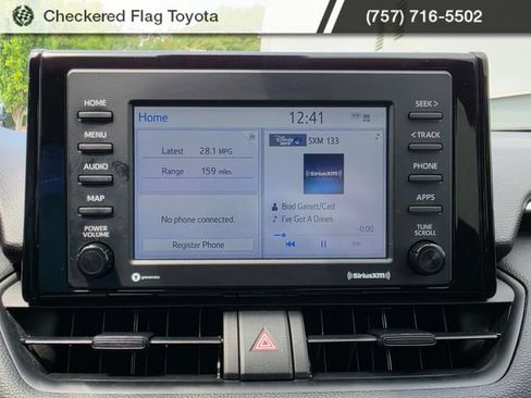 Used 2022 Toyota RAV4 XLE AWD/4WD image 21