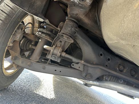 Used 2014 Subaru Forester 2.5i Premium w/ All-Weather Package image 17