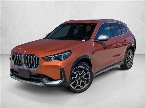 Used 2023 BMW X1 xDrive28i w/ Convenience Package AWD/4WD image 1