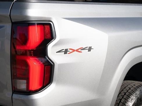 New 2026 Chevrolet Colorado LT w/ LT Convenience Package image 95