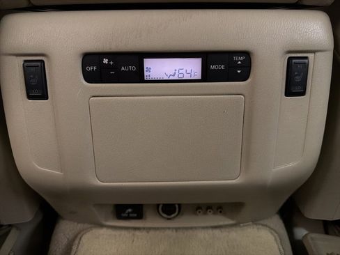 Used 2016 INFINITI QX80 Luxe w/ 22" Wheel Package image 37