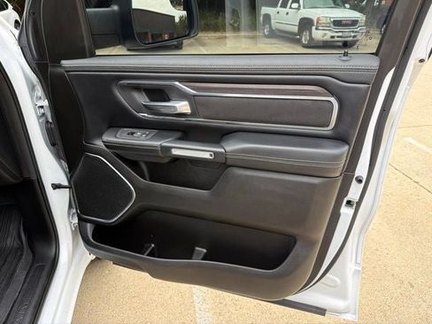 Used 2025 RAM 1500 Laramie w/ Sport Appearance Package AWD/4WD image 25