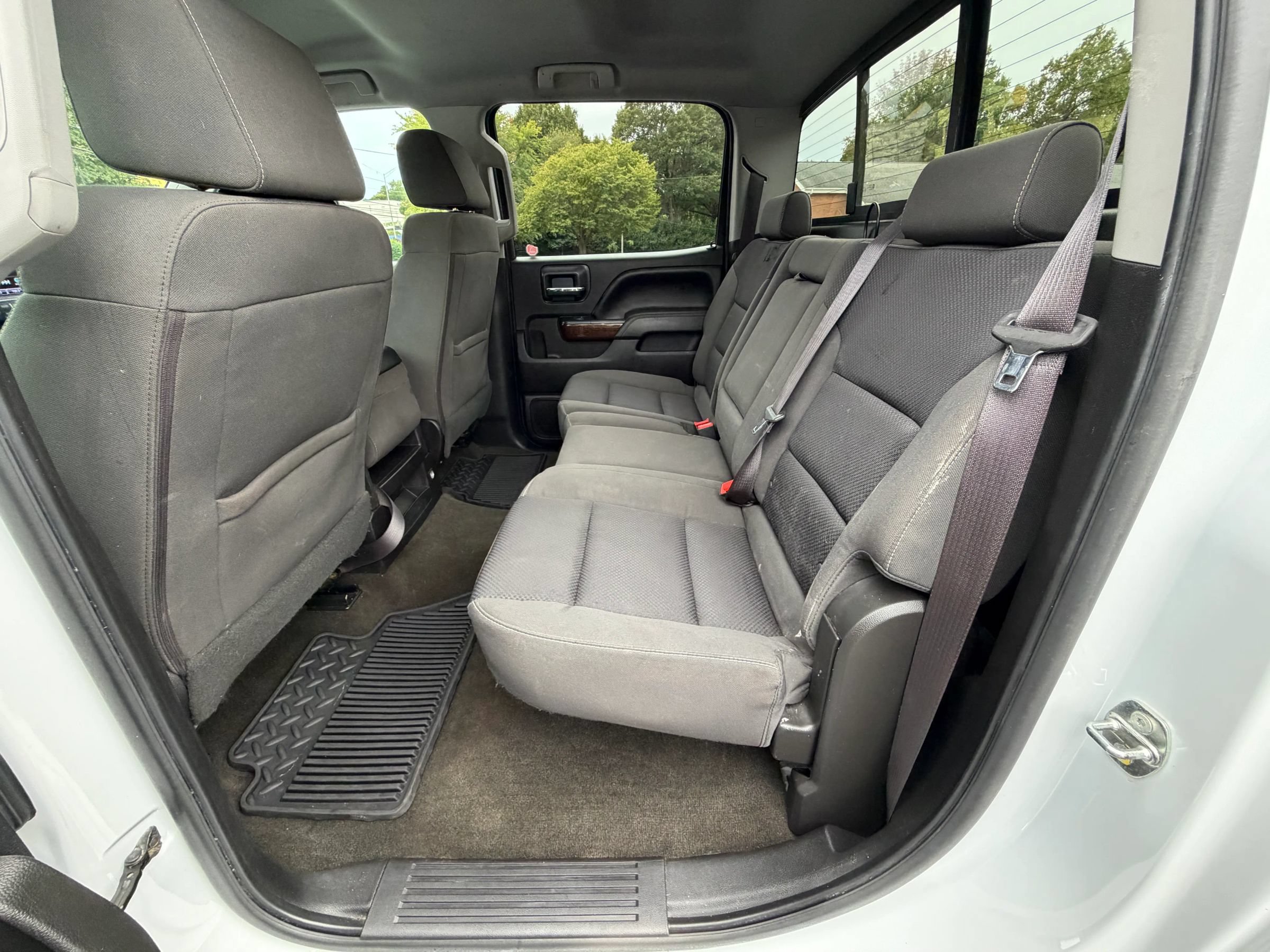 Used 2017 GMC Sierra 3500 SLE w/ SLE Preferred Package AWD/4WD image 17